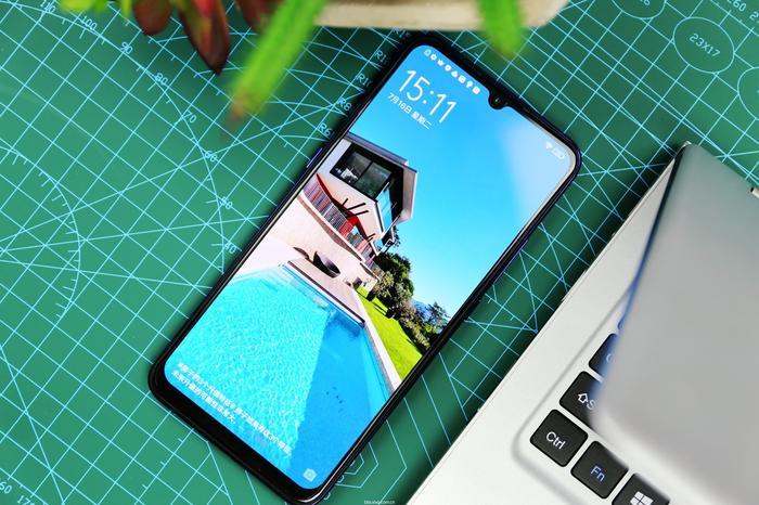 为避天敌站着睡,一有动静马上逃—生肖马的生存智慧与当代人痛点破解之道 为避天敌站着睡,一有动静马上逃—生肖马的生存智慧与当代人痛点破解之道